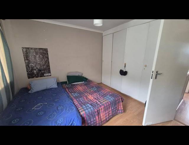 2 BEDROOM PROPERTY TO RENT IN NORTHCLIFF